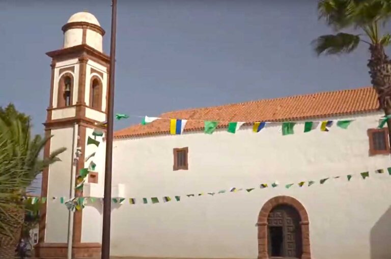 Iglesia de Nuestra Señora de Antigua - Lage und Anfahrtsbeschreibung für 2024